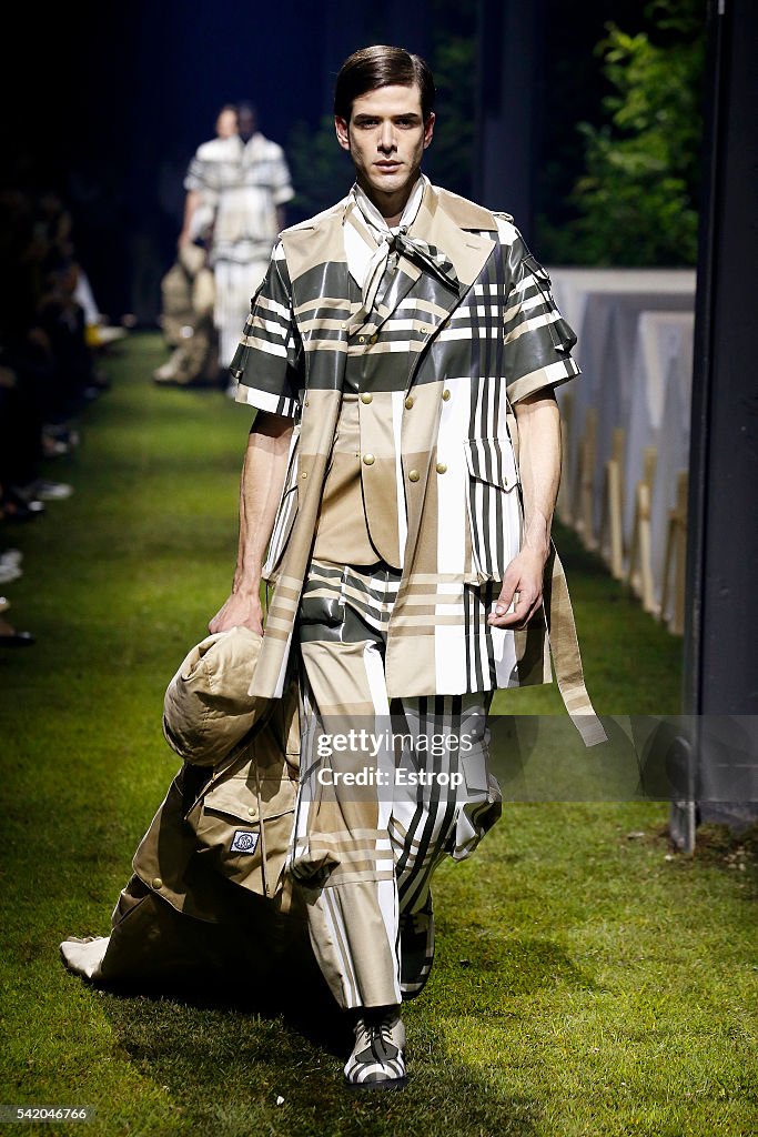 Moncler Gamme Bleu - Runway - Milan Men's Fashion Week SS17