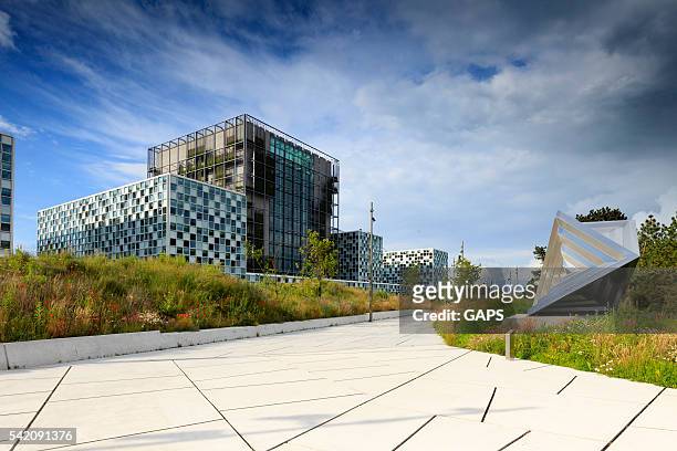 近代的なオフィスビルの国際刑事裁判所ヘイグの - 国際刑事裁判所 ストックフォトと画像