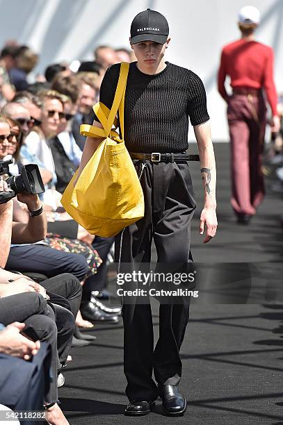 Model walks the runway at the Balenciaga Spring Summer 2017 fashion show during Paris Menswear Fashion Week on June 22, 2016 in Paris, France.