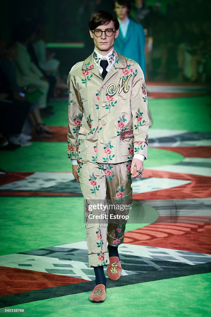 Gucci - Runway -  Milan Men's Fashion Week SS17