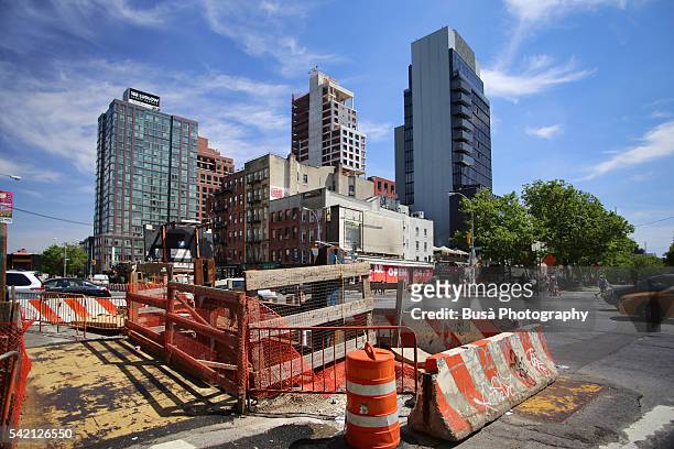 new luxury condo developments in the lower east side, manhattan, between allen street and east houston street - east houston street stock pictures, royalty-free photos & images