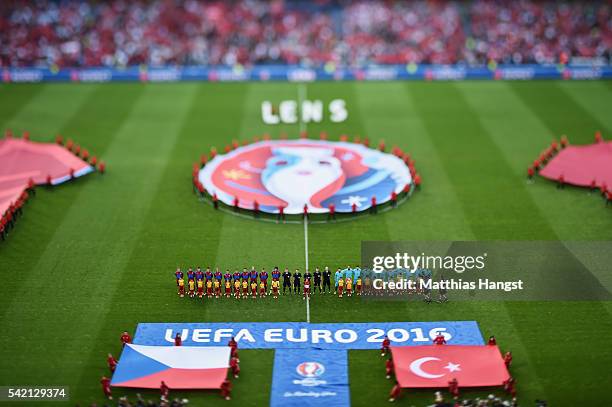 The teams line up prior to the UEFA EURO 2016O 2016 Group D match between Czech Republic and Turkey at Stade Bollaert-Delelis on June 21, 2016 in...