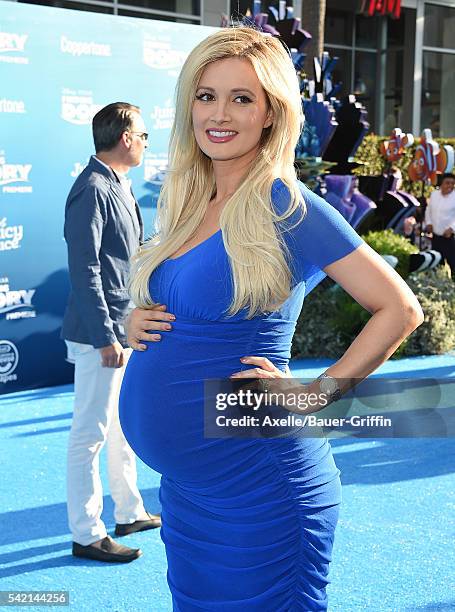 Personality Holly Madison arrives at the World Premiere of Disney-Pixar's 'Finding Dory' at the El Capitan Theatre on June 8, 2016 in Hollywood,...