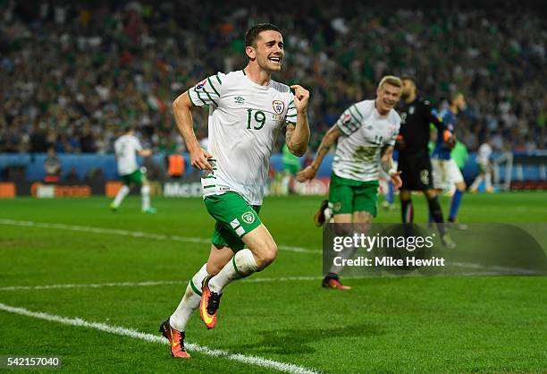 Robbie Brady of Republic of Ireland celebrates scoring his team's first goal during the UEFA EURO 2016 Group E match between Italy and Republic of...