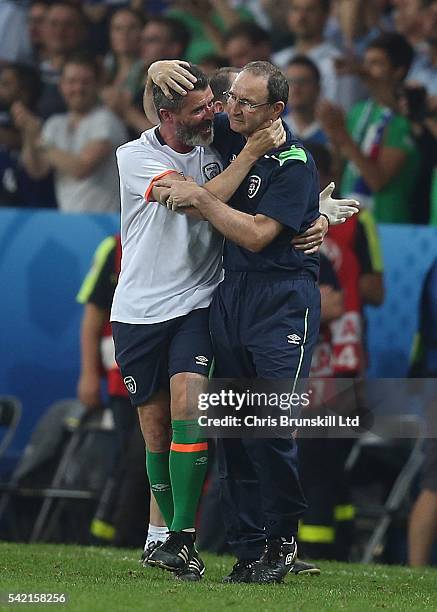 Republic of Ireland manager Martin O'Neill celebrates at full-time with assistant coach Roy Keane following the UEFA Euro 2016 Group E match between...