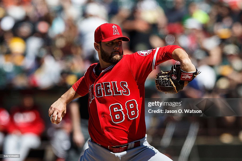 Los Angeles Angels of Anaheim v Oakland Athletics