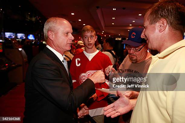 Mark Howe attends the 2016 NHL Awards at the Hard Rock Hotel & Casino on June 22, 2016 in Las Vegas, Nevada.
