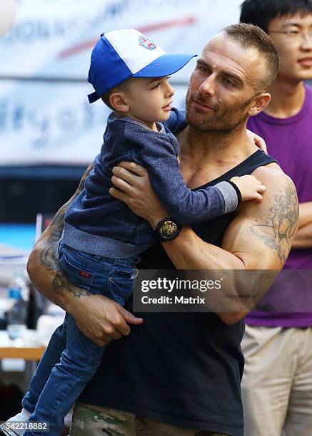 Commando Steve Steve Commando Willis Sighting Photos and Premium High Res Pictures ...