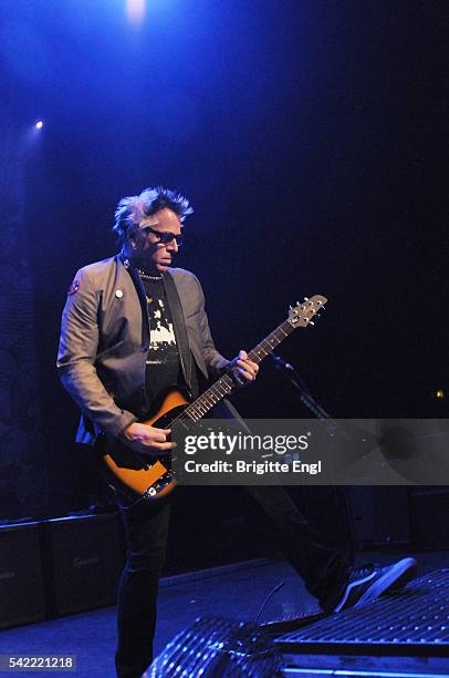 Kevin "Noodles"Wasserman of The Offspring performs on stage at Eventim Appollo on June 22, 2016 in London, England.