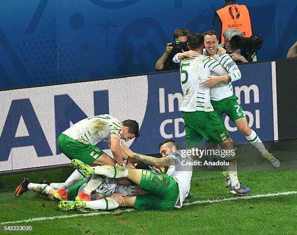 Players of Ireland celebrate after scoring a goal during the UEFA Euro 2016 Group E match between Italy and Republic of Ireland at Stade Pierre...