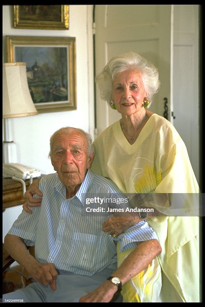 BERTIL AND LILIAN OF SWEDEN HOLIDAY IN STE-MAXIME
