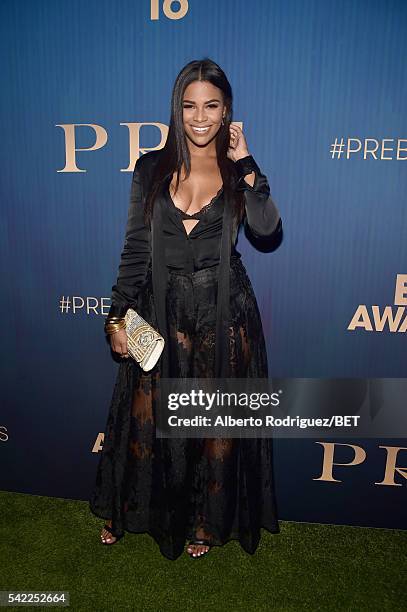 Personality Kamie Crawford attends Debra Lee's PRE kicking off the 2016 BET Awards on June 22, 2016 in Los Angeles, California.