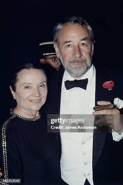 French actress Monique Chaumette with her husband actor Philippe Noiret attend the 42nd Cannes Film Festival.