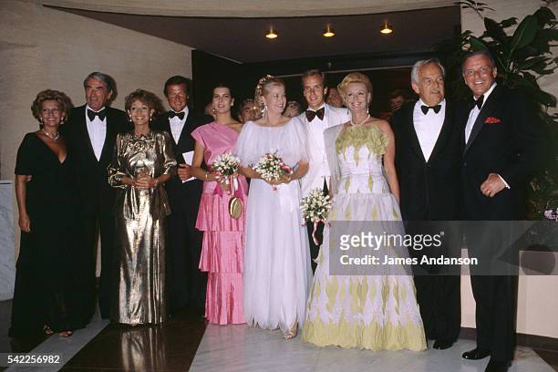Luisa Mattioli, the wife of Roger Moore, Gregory Peck and his wife Veronique Passani, Roger Moore, Princess Caroline of Monaco, Princess Grace and...