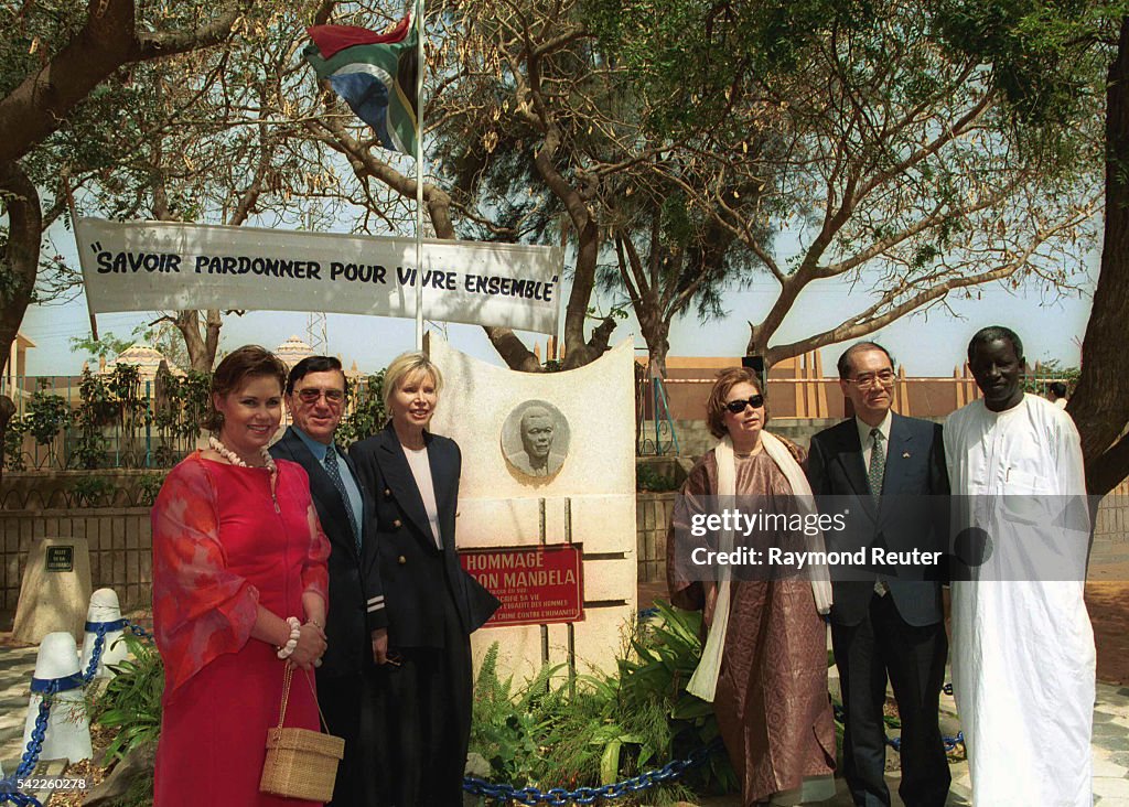 EDUCATION FORUM ORGANIZED BY UNESCO IN DAKAR