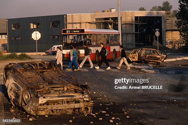 59 Riot Aftermath 48 Vaux Road Stock Photos, High-Res Pictures, and Images - Getty Images