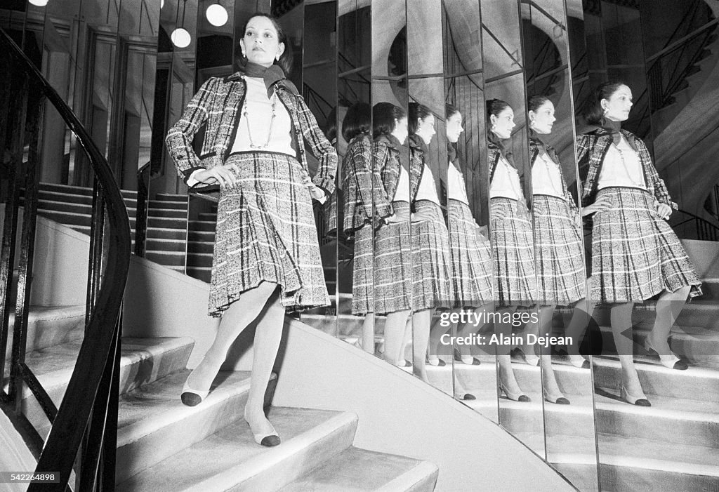 A model wears an outfit designed by Chanel during the 1972 News