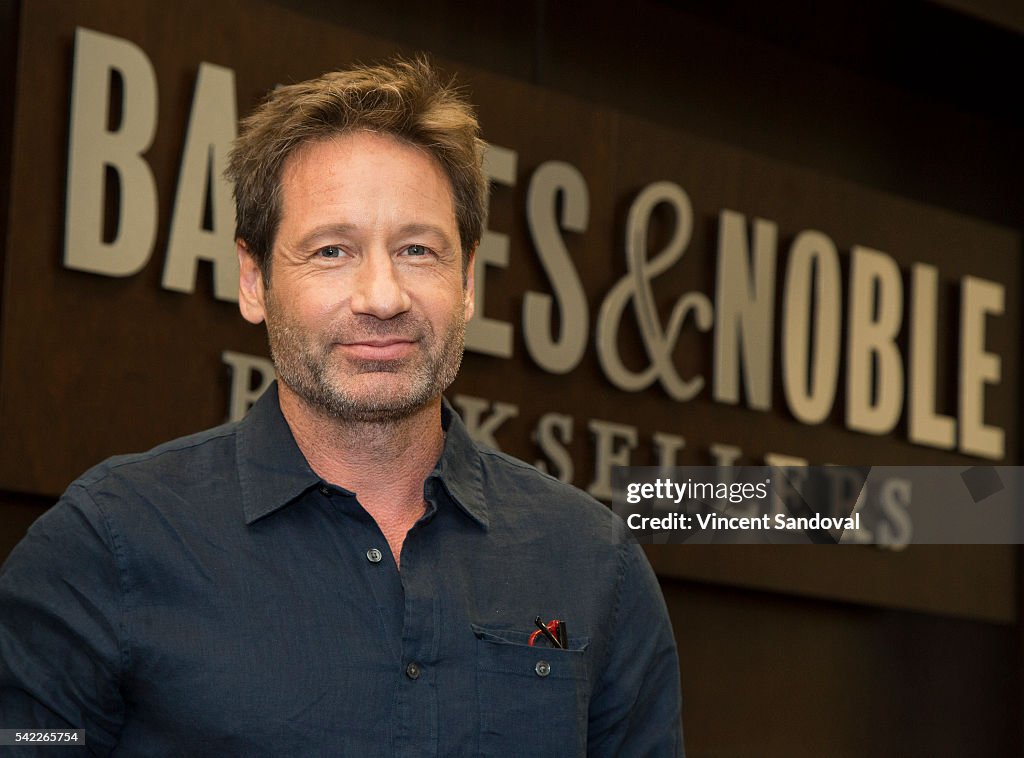 David Duchovny Book Signing For "Bucky F*cking Dent"