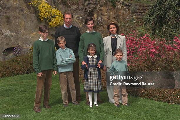 CHILDREN WITH CANCER AT THE FISCHBACH CASTLE