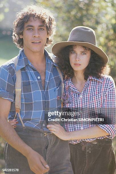 Dayle Haddon and Gerard Ismael on the movie set of Le dernier amant romantique .