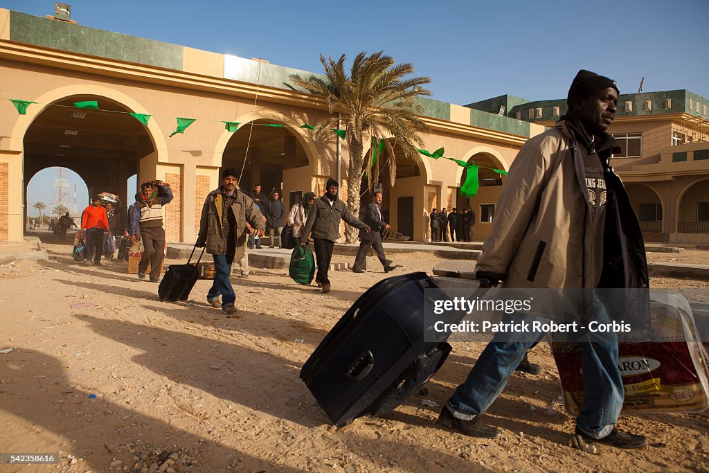 Tunisia - Libya Uprising - Refugee Crisis at the Ras Djir Checkpoint