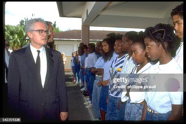 LIONEL JOSPIN VISITING GUADELOUPE