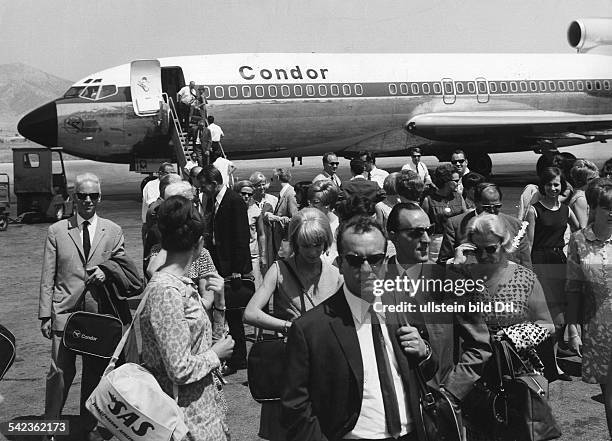 Ankunft einer Reisegruppe in Athen1968