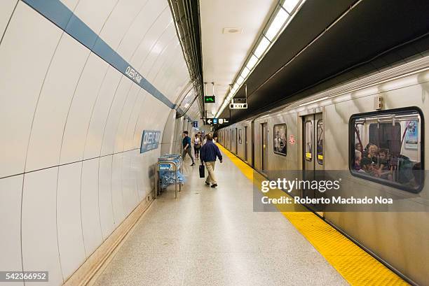 Ttc Train Track Ttc Train Photos and Premium High Res Pictures - Getty Images