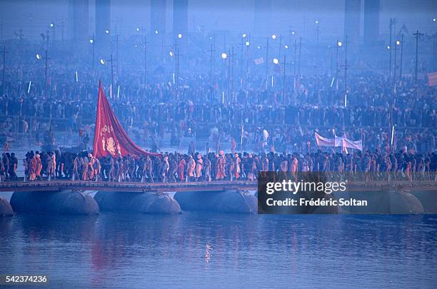 The Kumbh Mela of Allahabad takes place once every twelve years at the confluence of three holy rivers : the Ganga, the Yamuna and the mythical and...