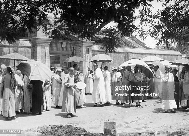 China Beijing Beijing The eunuchs, who were in the imperial service waiting in front of the Palace in Beijing, which they had to left by command of...