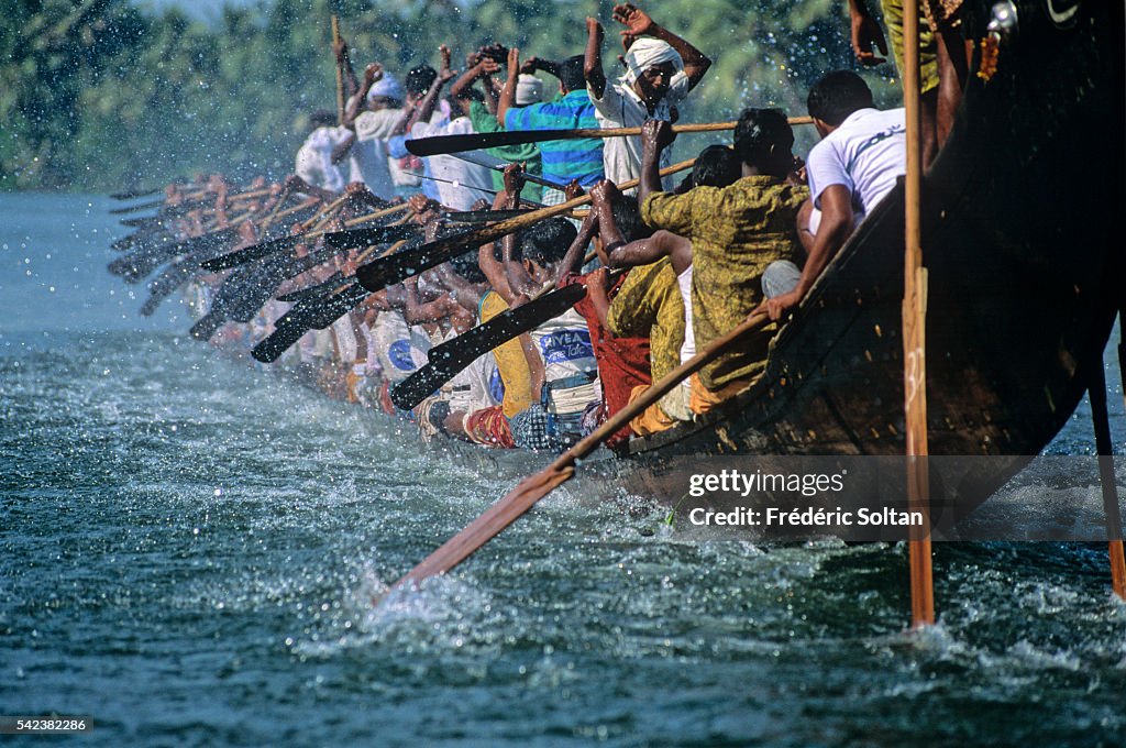 Snake Boat Race in Kerala Backwaters