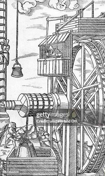 Durch Wasserkraft betriebene Förderanlageeines Bergwerks.Holzschnitt aus Georg Agricolas 'De remetallica', Basel 1556.
