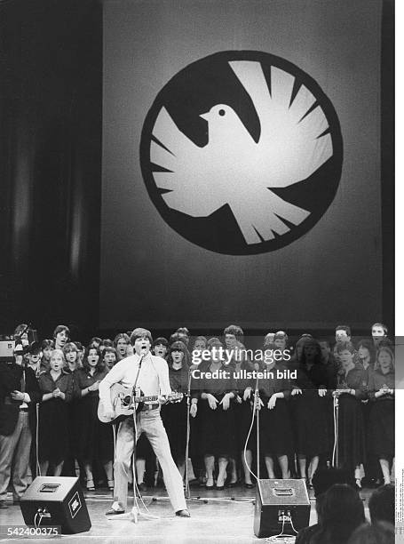 Dean Reed Communism Dean-Reed-Archiv Berlin: Jan Eik: Jan Eik Ed Digital – VONCZH