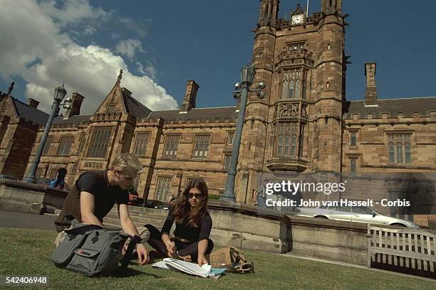 Sydney University was built in the 19th century and 'copies' Oxford University.