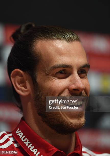 Wales player Gareth Bale faces the media at the Wales press conference at their Euro 2016 base camp on June 22, 2016 in Dinard, France.