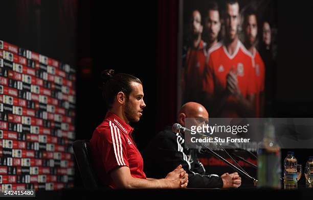Wales player Gareth Bale faces the media at the Wales press conference at their Euro 2016 base camp on June 22, 2016 in Dinard, France.
