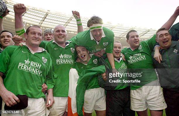 March 2000; Ireland players, from left, Peter Clohessy, John Hayes, Kevin Maggs, Denis Hickie, Frank Sheahan, Anthony Foley and Justin Fitzpatrick...
