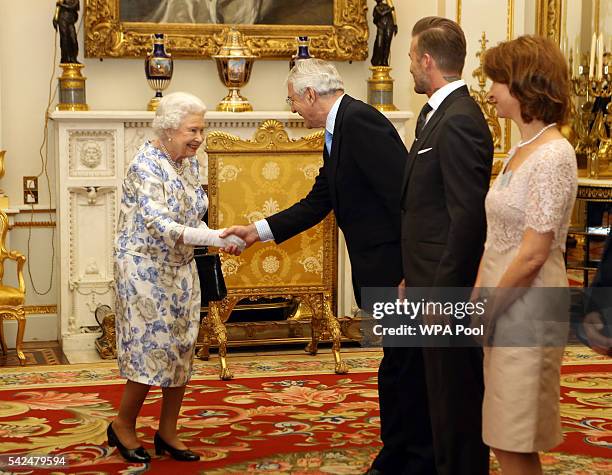 Elizabeth Major Elizabeth Major Photos and Premium High Res Pictures - Getty Images