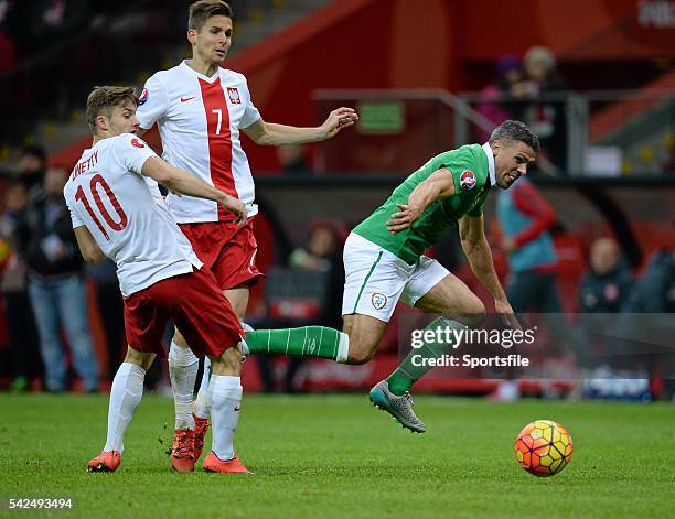 October 2015; Jon Walters, Republic of Ireland, in action against Karol Linetty and Pawel Olkowski, Poland. UEFA EURO 2016 Championship Qualifier,...