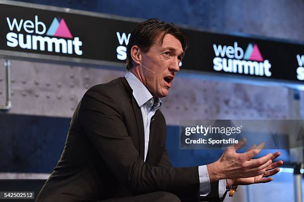 Brian Message 155 Atc Management Stock Photos, High-Res Pictures, and Images - Getty ...