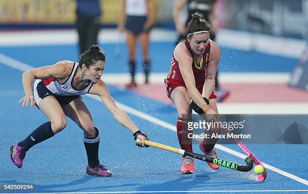 Laura Unsworth of Great Britain and Michelle Vitesse of USA during the FIH Women's Hockey Champions Trophy match between Great Britain and USA at...