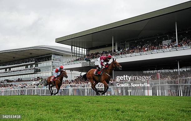 Shane Shortall Shane Shortall Photos and Premium High Res Pictures - Getty Images