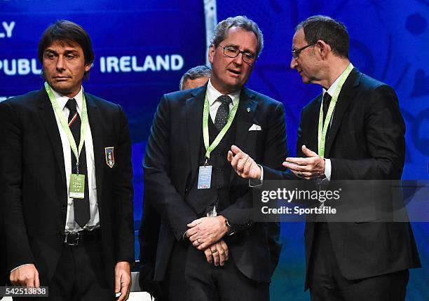 December2015; Republic of Ireland manager Martin O'Neill, right, with Group E managers, from left, Antonio Conte, Italy and Erik Hamren, Sweden,...