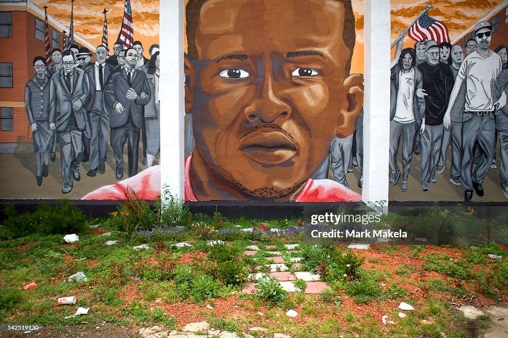 Baltimore Reacts As Freddie Gray Police Van Driver Found Not Guilty