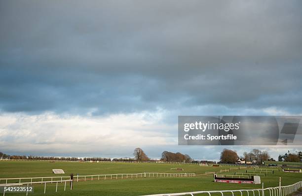 Thurles Racing 312 Thurles Races Stock Photos, High-Res Pictures, and Images - Getty ...