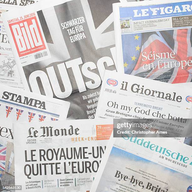 european newspapers react to brexit vote - global reaction to the uk eu referendum bildbanksfoton och bilder