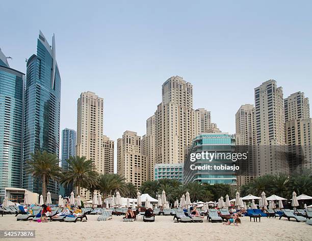 marina beach dubai - dubai marina stock pictures, royalty-free photos & images