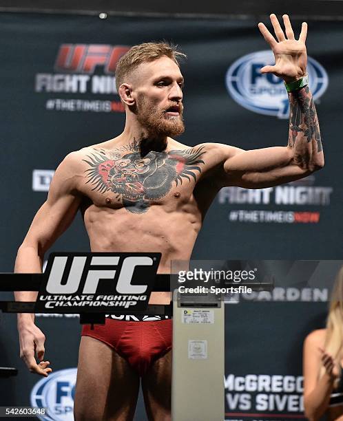 205 Conor Mc Gregor Weight and High Res Pictures Getty Images