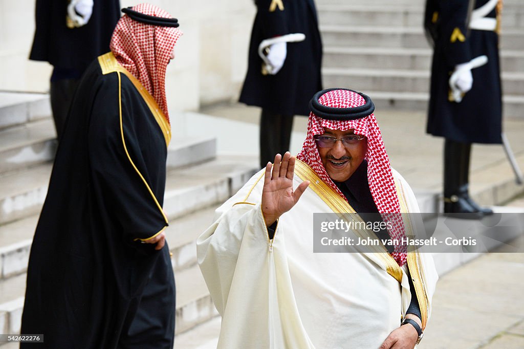 Saudi Crown Prince meets President Hollande