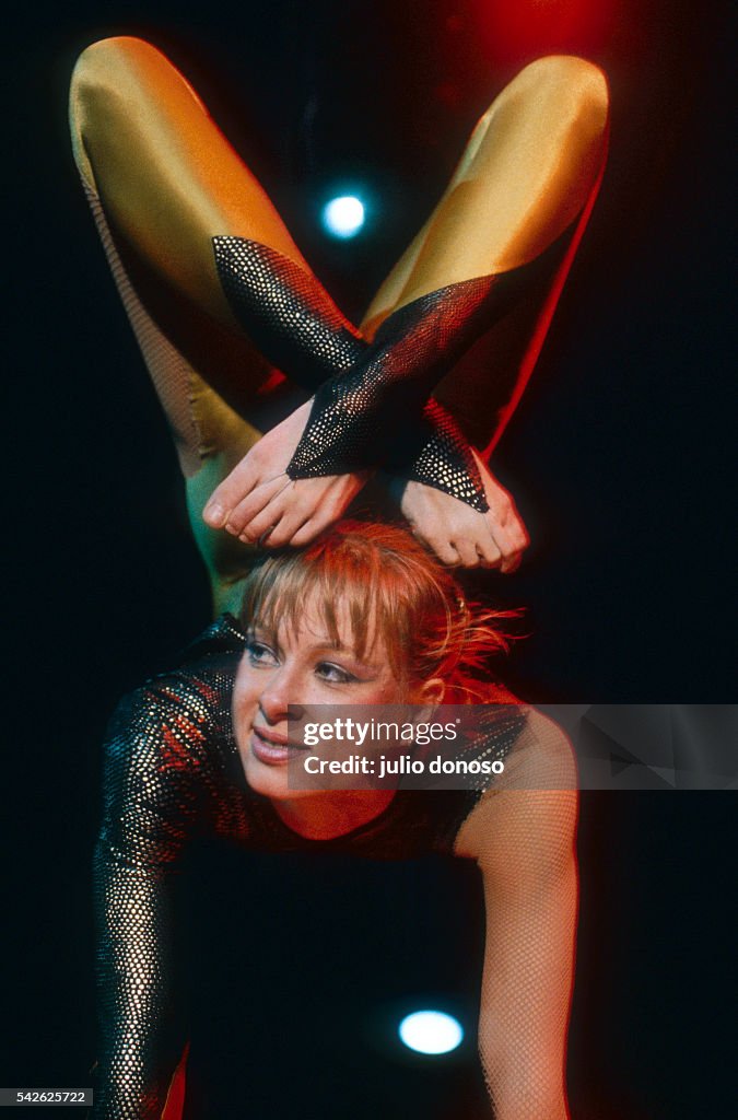 Contortionist Annette